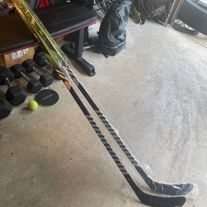 2 Senior Warrior Right Handed W28 (New) Alpha LX2 PRO Hockey Sticks