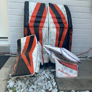 True 7x3 pads and blocker. Hyper2lite pro return glove.