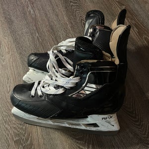 Custom VH Player Skates Sz 10D