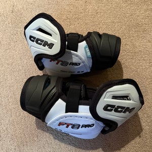 CCM FT8 Pro Elbow Pads
