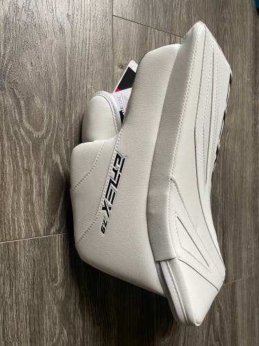 CCM EFlex 7.9 Blocker Senior