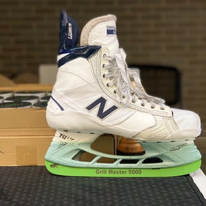New Balance Dad Skates