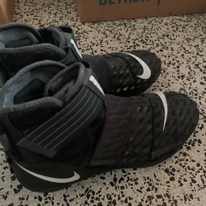 Nike High Top Molded Cleats (Lightly Used)