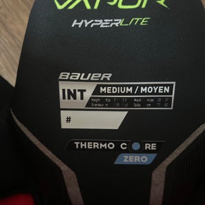 Medium Intermediate Bauer Hockey Pants  (New)