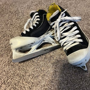 Bauer Supreme One60 Hockey Goalie Skates Size 2 (Used)