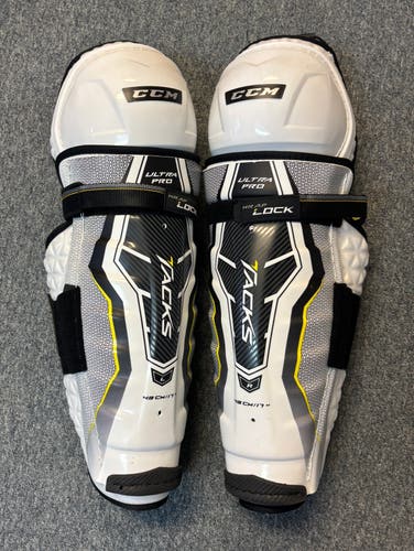 Senior CCM Ultra Tacks Pro 17" Shin Pads Pro Stock (New)