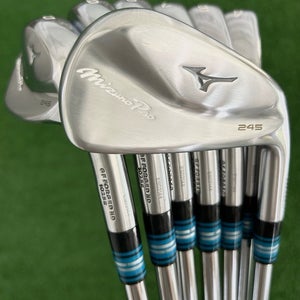 Mizuno Pro 245 Forged Iron Set 4-P / KBS Tour 120 Stiff