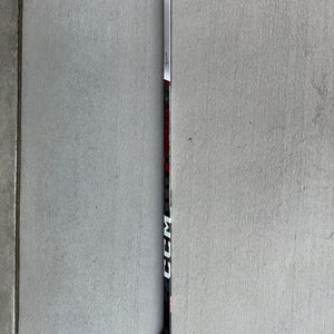 Senior CCM Jetspeed FT6 Pro Right Handed Hockey Stick P28M Pro Stock (New)