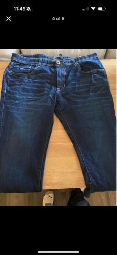Men’s Guess jeans