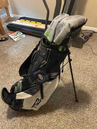 Junior US Kids Golf US Kids Tour Series 57” Right Handed Clubs (Full Set) Junior 10 Pieces (Used)