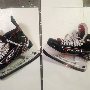 CCM JetSpeed FT2 Hockey Skates Extra Wide Width 11.5 (Used)