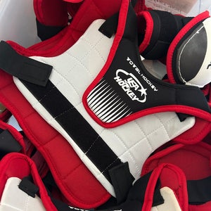 New youth small hockey chest protector