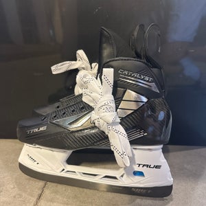 Size 10 NHL Ivan Barbashev True Catalyst Pro Custom Hockey Skates Regular Width Pro Stock (New)