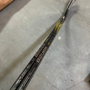 Intermediate Bauer Supreme 1S Hockey Stick Left Hand (Used) Pack