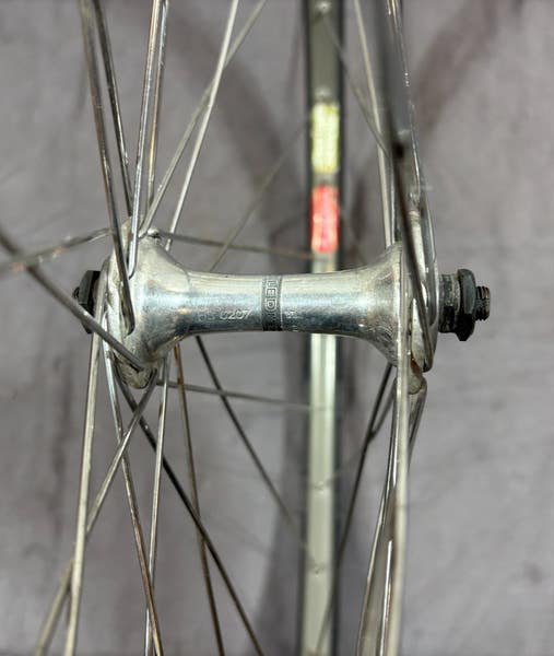 Vintage Araya 36-Spoke Gray Aluminum 700C Front Wheel