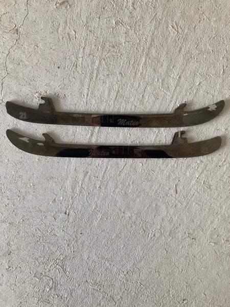 Tydan Holders, Runners, & Replacement Steel Blades 230 mm (Used)