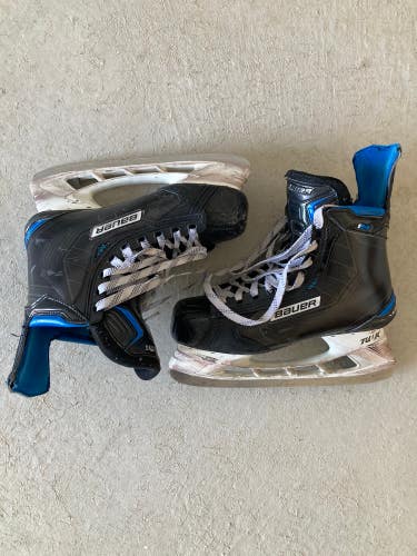 Senior Bauer Nexus 1N Hockey Skates Extra Wide Width 8.5 (Used)