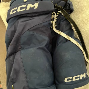 Large Junior CCM Tacks AS-V Hockey Pants (Used)