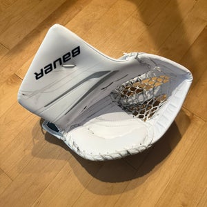 Bauer Vapor Hyperlite 2 Regular Pro Stock (Used)