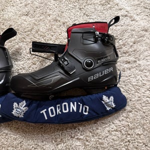 Bauer Konekt 2 Hockey Goalie Skates Regular Width Pro Stock 9 (Used)
