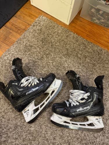 Bauer Supreme Mach Hockey Skates Size 8.5 (Used) With LSPulseTi Blade