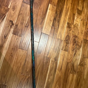 Bauer Twitch Right Handed Hockey Stick P28 (New)