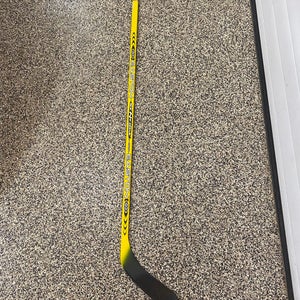Easton Synergy Grip Jr. Hockey Stick