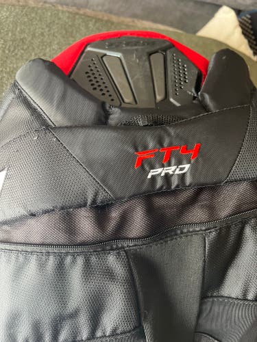 Small Senior CCM Jetspeed FT4 Pro Hockey Pants  (Used)