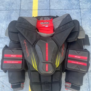 Bauer Hyperlite 2 goalie chest protector Senior Small