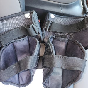 Vaughn  LT 88 knee-thigh gusrds