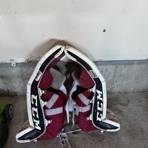 35" CCM Extreme Flex III Pro Goalie Leg Pads Pro Stock (Used)