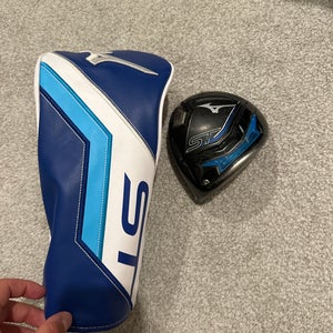 Men's Mizuno ST-X Right Handed Driver 10.5Loft HEAD ONLY