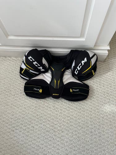 CCM Tacks 9060 Junior Small Shoulder Pads