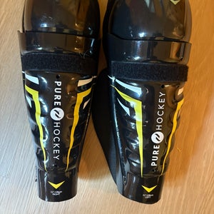 Shin pads - 11”