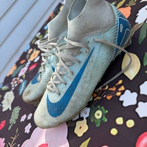 Size 8.5 Nike cleats