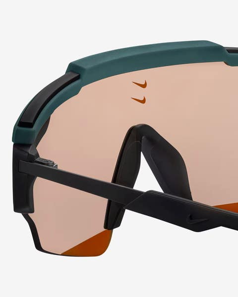 Nike Marquee Edge FN0295-379 Sunglasses Mineral Teal with  display picture 3