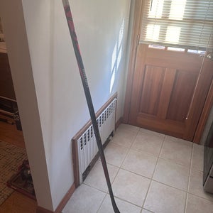 Senior Bauer Vapor FlyLite Right Handed Hockey Stick P92M 87 Flex  Used