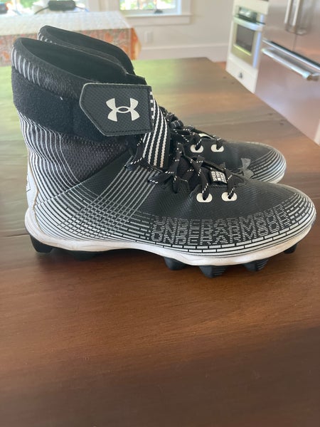 Unisex  Size M 9.5 (W 10.5) Under Armour High Top (Used)
