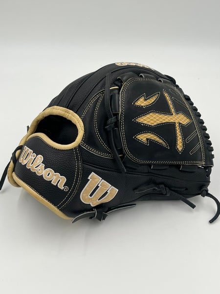 Wilson a2000 B23 12” pitchers infield baseball glove