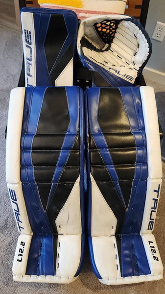 32" True L12.2 Regular Goalie Full Set (Used)