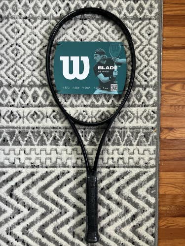 NEW V9 RELEASE! Wilson Blade 98 v9 Noir (All-Black Edition) - 16x19 - 4 1/4