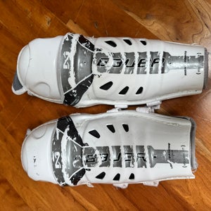 White Bauer Nexus Shin Pads