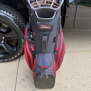 Titleist Cart 14 Golf Bag
