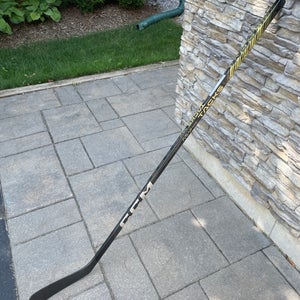 Senior CCM Tacks AS-VI Pro Right Handed Hockey Stick P29  (New)