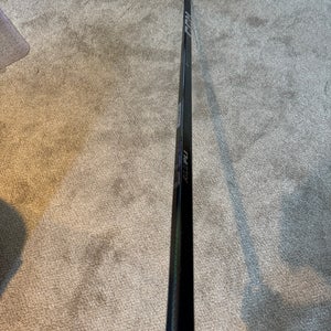 Senior CCM Jetspeed FT8 Pro Right Handed Hockey Stick P29 (New)