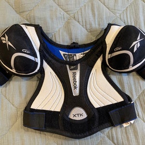 Youth Small Reebok xtk Shoulder Pads (Used)