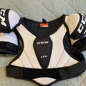 Youth Medium CCM LTP Shoulder Pads (Used)