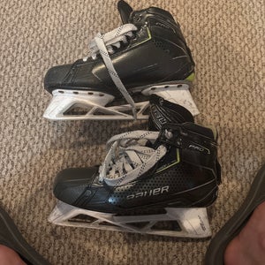Bauer Pro Hockey Goalie Skates   10 (Used)