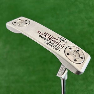 Titleist Scotty Cameron Super Select Newport 33.5 Putter