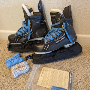 Bauer Supreme One.8 Hockey Skates Regular Width Size 4 (Used)